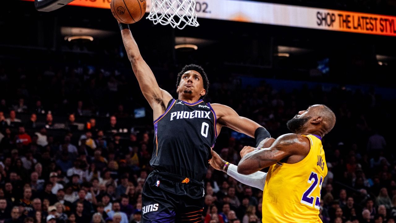 Lakers at Suns 12/23/2025